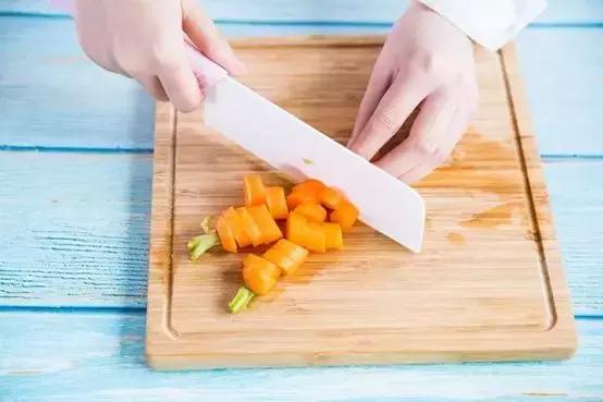「辅食课堂」三文鱼时蔬玉米丸 营养好看味道好