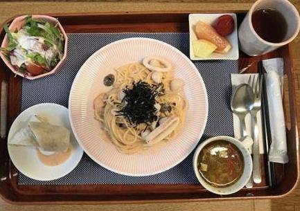 产妇晒出日本医院的病号餐 网友称看得想让人生孩子
