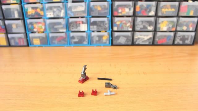 迷你乐高玩具机器人，拼装起来很容易，孩子们都喜欢玩（图解）