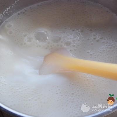 宝宝辅食：奶糖的做法