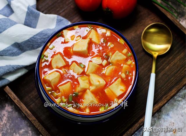 这盘菜5块钱，家家户户吃得起，味道特别好，孩子都吃嗨了