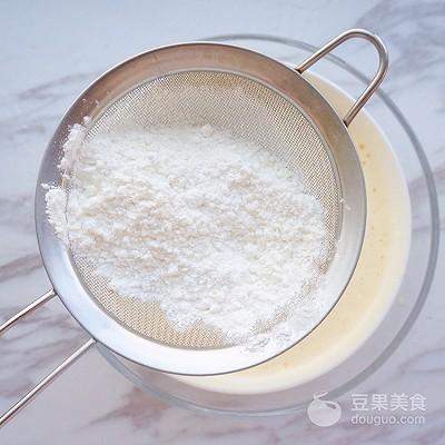 麋鹿纸杯蛋糕的做法
