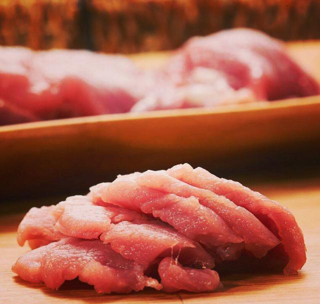 10个月的宝宝，这样做肉肉，补铁补蛋白，一步到位！