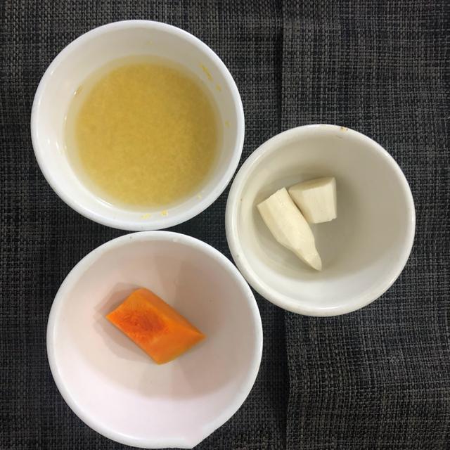 新手妈妈做的第一道辅食，南瓜茭白小米粥，90分！