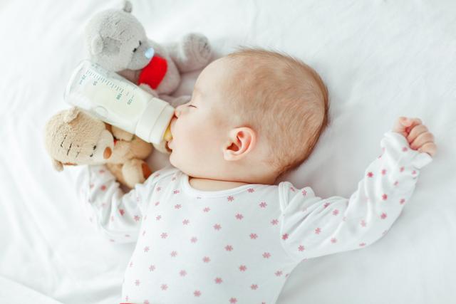 怎么给孩子断夜奶？点进来，看看已经断夜奶妈妈们的经验之谈！