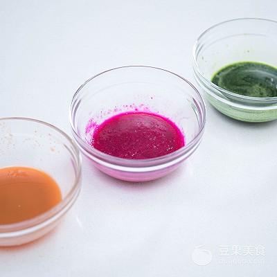 果蔬汁蛋黄溶豆的做法