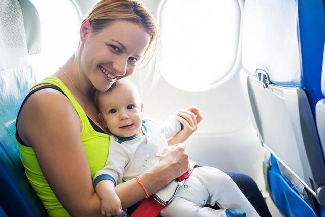 宝宝越早见世面对他成长有帮助？专家：太早了，真的没好处