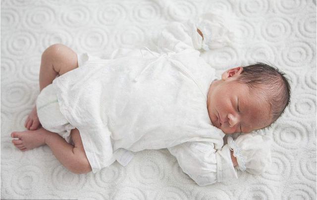 新生儿有哪些“正常的异常”，要治疗吗？14个新生儿症状你要知道