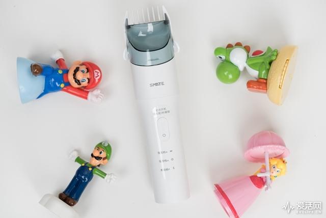 连隔壁托尼老师都搞不定的熊孩子 这次交给须眉儿童电动理发器吧