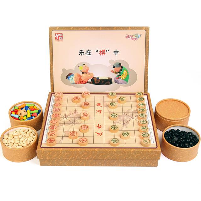 孩子满三岁后！如果家里宽裕，让他多玩这些新式玩具，动脑又动手