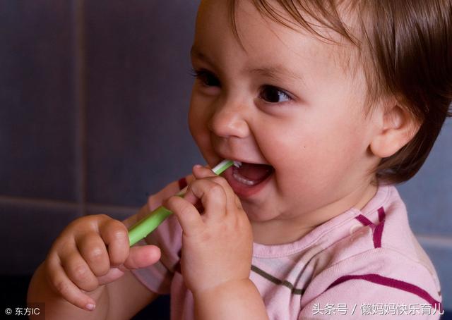 夜奶太折磨人 找对原因 三招就搞定