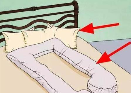 怀孕期间，孕妈怎么“睡”才更舒服，还不会伤到肚子里的宝宝？