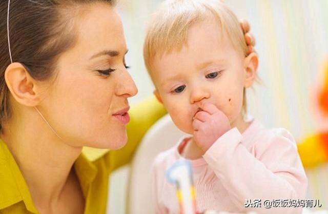 宝宝满6月后辅食该怎么添加？满满的干货，新手爸妈速收！