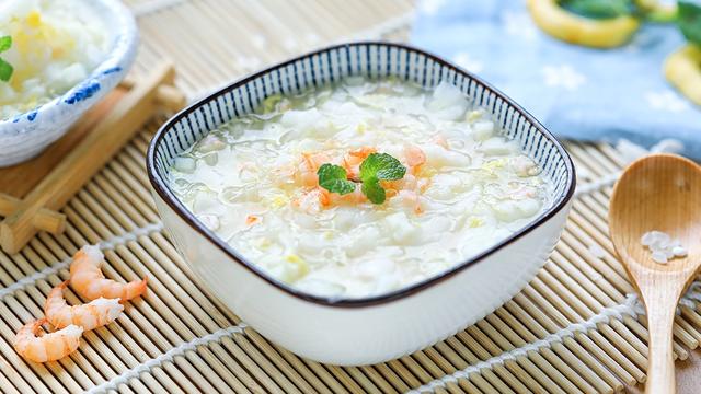 咳嗽爆发季节，孩子常吃这类食物，感冒咳嗽少一半！
