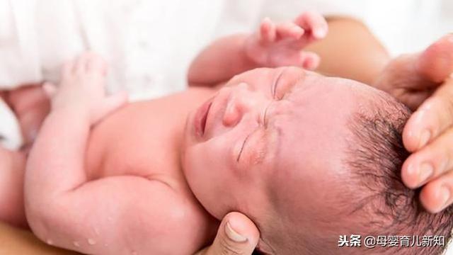 宝宝洗澡也是“头等大事”，这洗澡的4个禁忌要注意