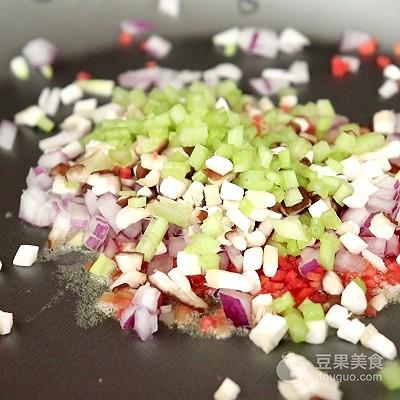 宝宝辅食 时蔬火腿饭团