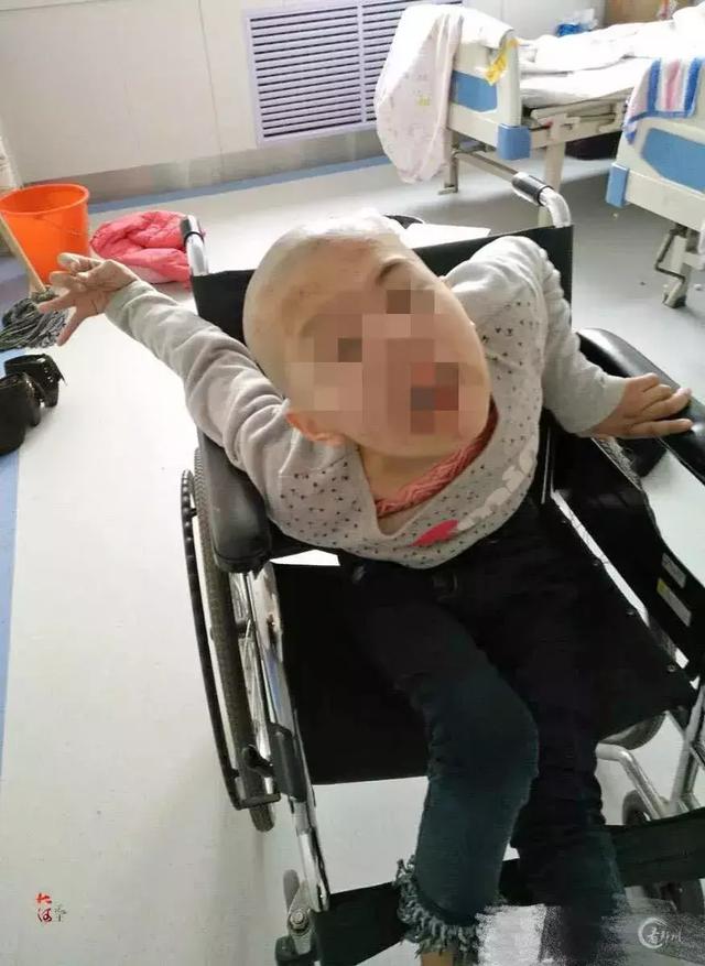 一碗“水”让11岁小姑娘手脚变形，严重脑损伤！这种水不少人都喝过