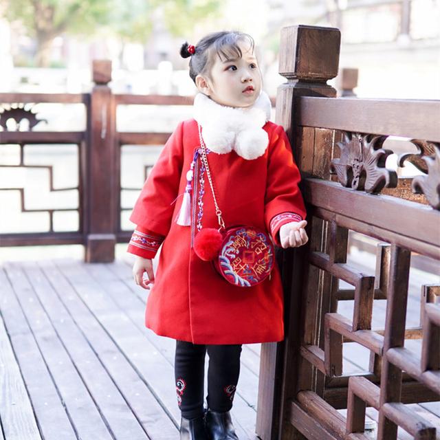 家有萌娃:过年就给她穿这个,洋气可爱,红红火火