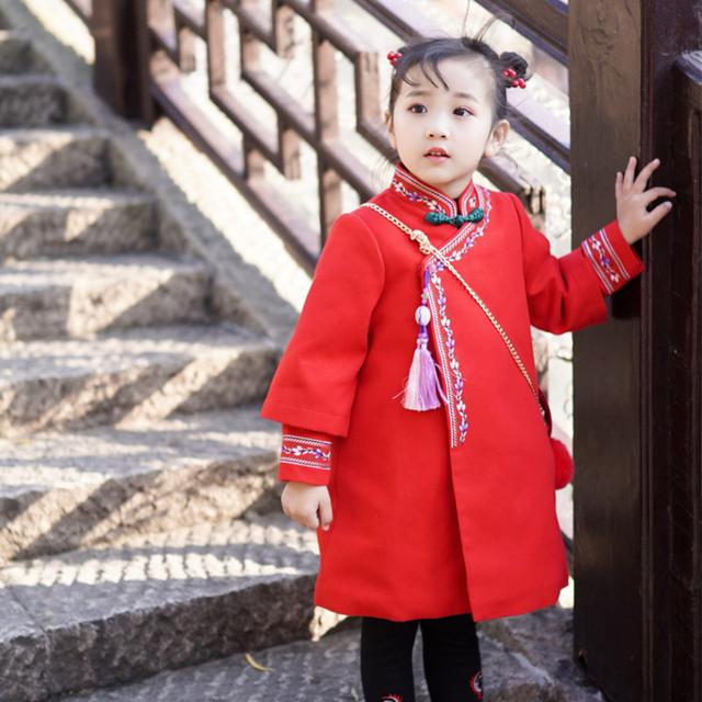 “拜年服”火了，时尚又保暖，特别适合3岁以上宝宝，好看