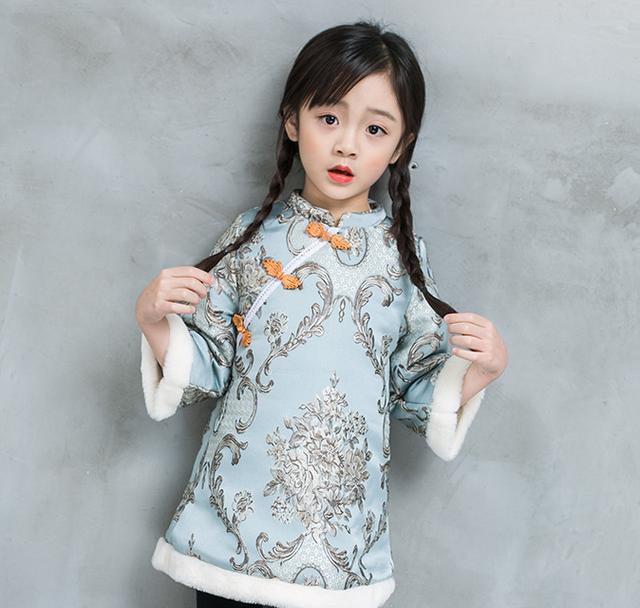最近太火了，给女儿买的童装，真的超喜庆可爱哦，让宝贝们萌翻天