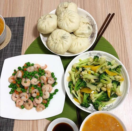 婆婆为省“月子餐钱”，去月子中心工作2个月，回来后成果明显