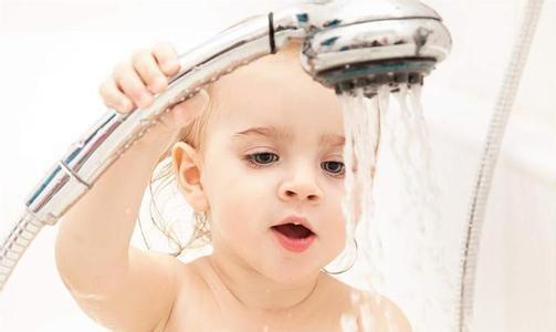 宝宝刚洗完澡不要对他做这些事，家长注意了