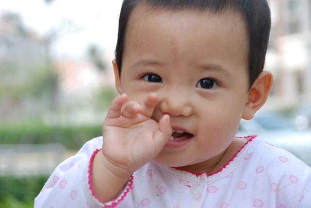 缺锌的孩子，身上会出现6个明显症状，宝妈别还傻傻的不知道