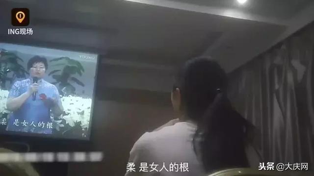 “逆来顺受、换男友会烂手脚被锯掉……”“女德班”这次盯上孩子