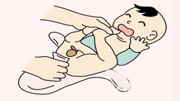 如果宝宝出现这三种表现，说明已经不需要再穿纸尿裤