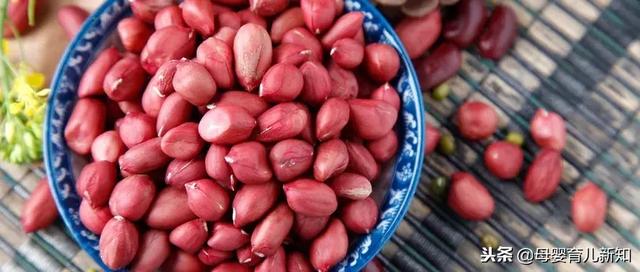 奶水不够怎么办？这6道花生菜肴让你奶水充沛，宝宝健康