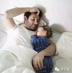 「家长一分钟」当熊孩子遇到熊爸，就问你敢动不敢动