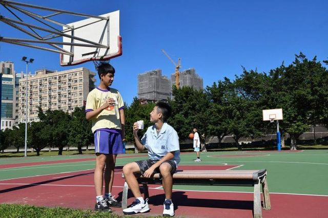 警讯！鲜奶少喝连美国人都变矮？