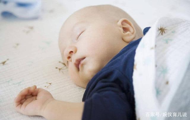宝宝入睡后有这四点表现，家长就要注意了，宝宝可能生病了