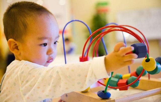 孩子早教有妙招！家长做3样，孩子越来越聪明，年年三好学生