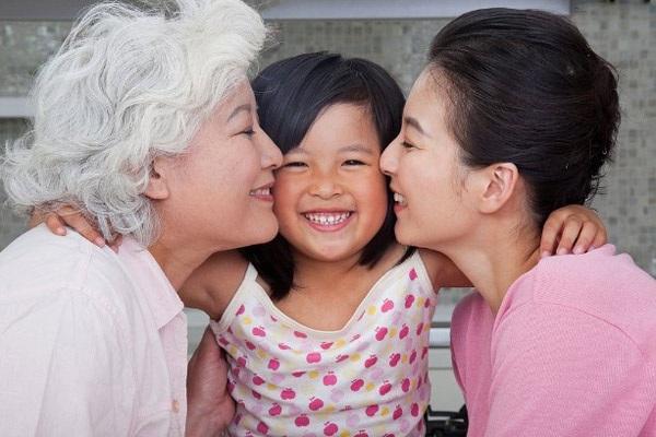 有了孩子后，想要公婆出钱还是出力？高情商儿媳这样选择！