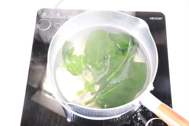 人见人爱的豌豆荚馒头，手残党也能炫技，再也不担心宝宝挑食了！