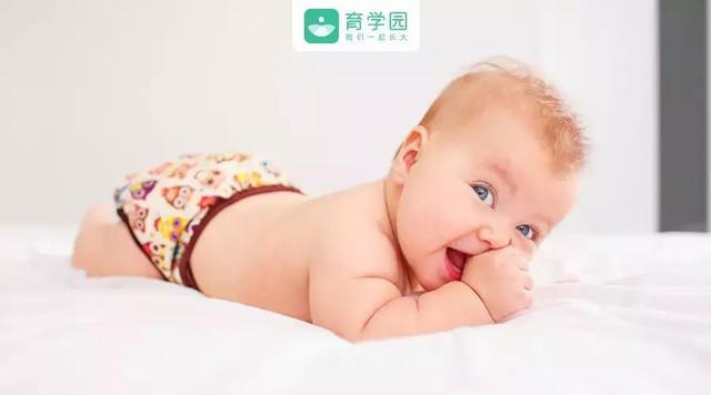 宝宝多大能穿内裤？怎么挑？需要注意什么？