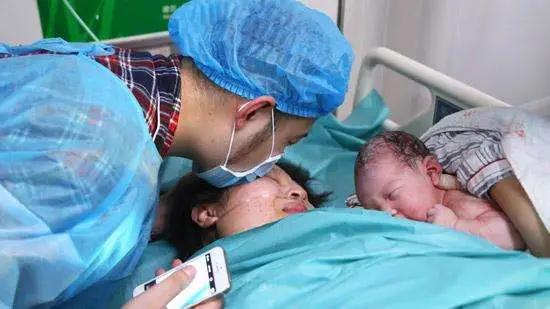 宝妈为什么生完宝宝后会发抖呢？告诉你主要是因为以下三点