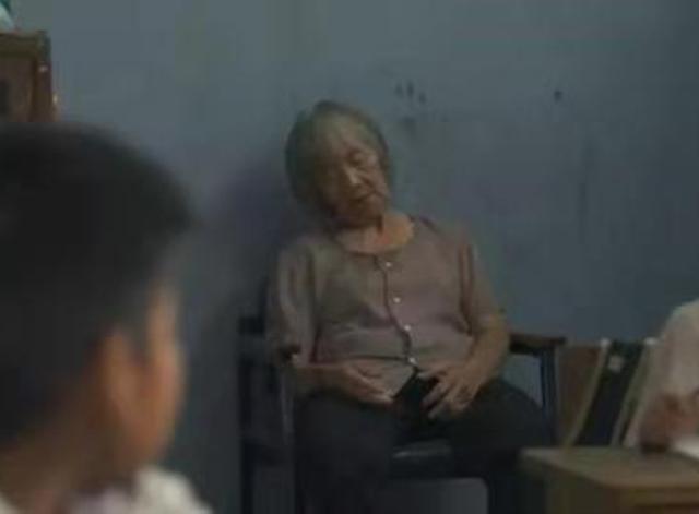 泰国这支公益广告看哭8亿中国家长：最好的教育，莫过于言传身教
