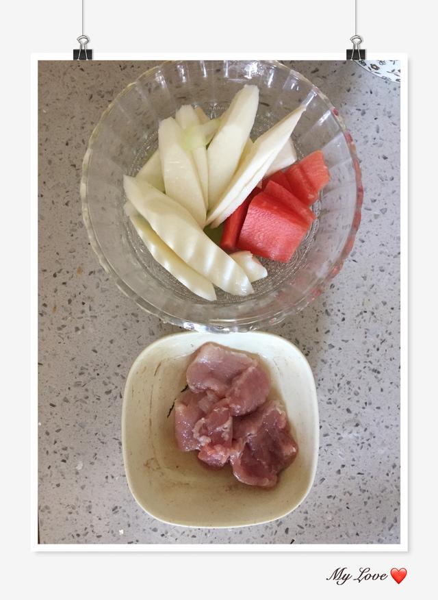 宝宝辅食——山药手指条,让宝宝自己动手吃饭更有利于智力发育哦