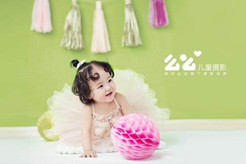 母乳喂养对宝宝好处多 你知道多少？
