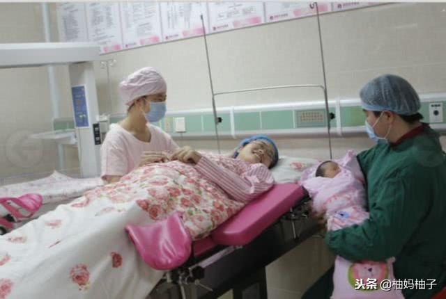 生头胎和生二胎有什么区别，只有生过的妈妈自己知道，不容易啊