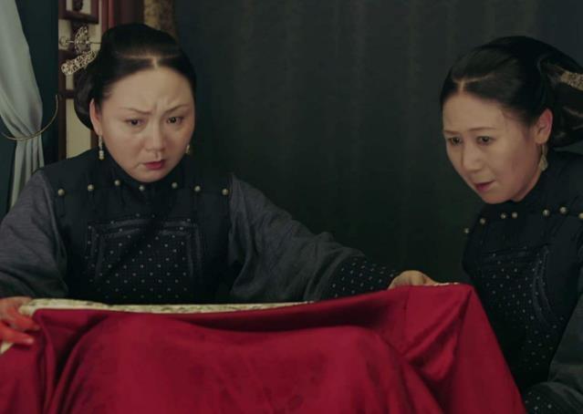 古代人生孩子时，为什么产婆总要“热水”，又有什么用呢？