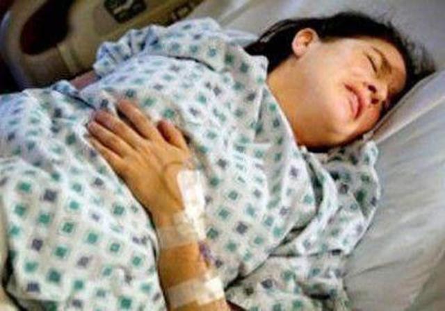 孕妇爬楼梯到底好？医生：不一定！孕妇想顺产试试这4种运动方法