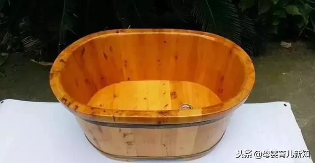 洗宝宝屁屁可以用塑料盆吗？清洗宝宝屁屁的这4个注意事项要知道