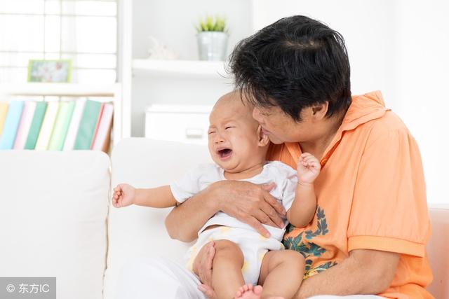 宝宝认生怎么办？教你几招轻松帮助宝宝度过认生期