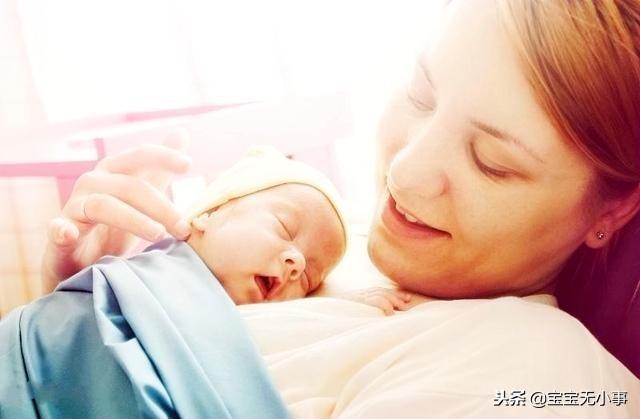 胎儿刚出生为何要留脚印？医生没有说，但家长要知道