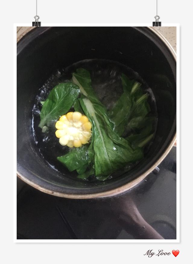 宝宝辅食-鸡肉时蔬面条球，每一口都有主食和荤素不怕营养不均衡