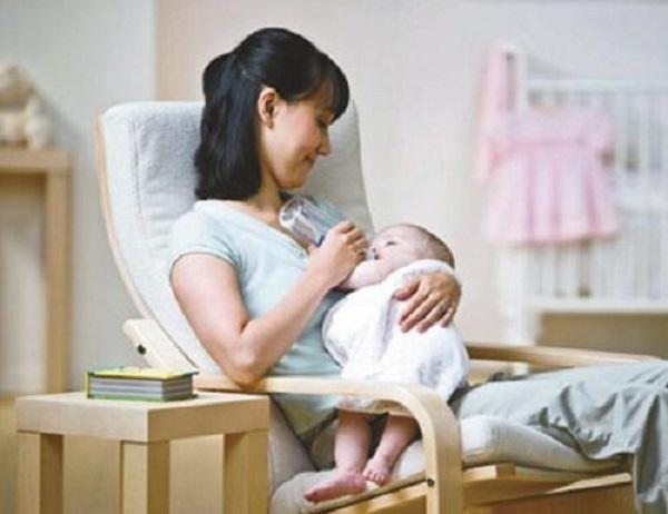 当心：生娃后很多女人沦为了“隐形贫困妈妈”，你躲过了吗
