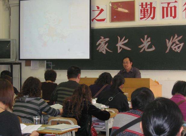 开完“家长会”，需要单独和班主任聊一聊吗？很多家长都做错了！